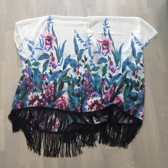 Fringed Floral Kimono / Robe / Swimsuit Cover-up - Picture 2 of 6